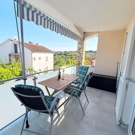 Dusanka Apartman Krk Town